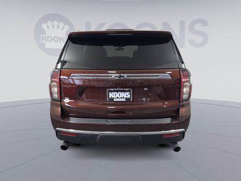 Used 2022 Chevrolet Tahoe LT w/ Luxury Package image 5