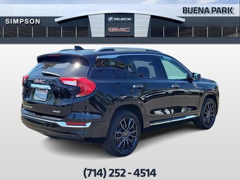 Used 2024 GMC Terrain Denali w/ Black Diamond Edition AWD/4WD image 8
