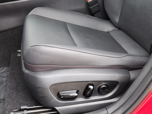Used 2025 Lexus UX 300h FWD w/ Accessory Package (Z1) image 20