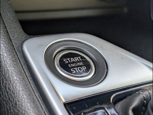 Used 2021 Nissan Sentra SV image 7