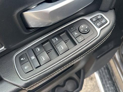 Used 2024 RAM 2500 Big Horn AWD/4WD image 14