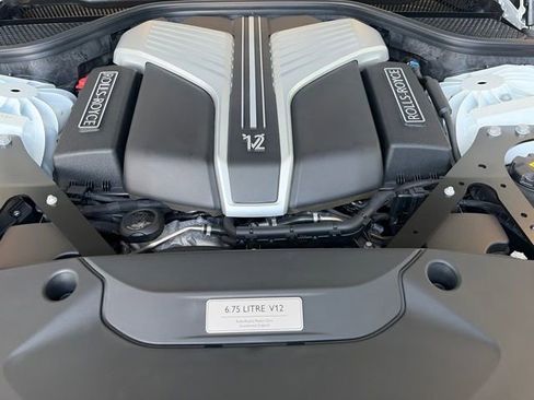 Used 2024 Rolls-Royce Ghost AWD/4WD image 31