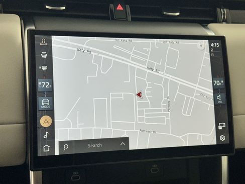 Certified 2025 Land Rover Discovery Sport S image 25