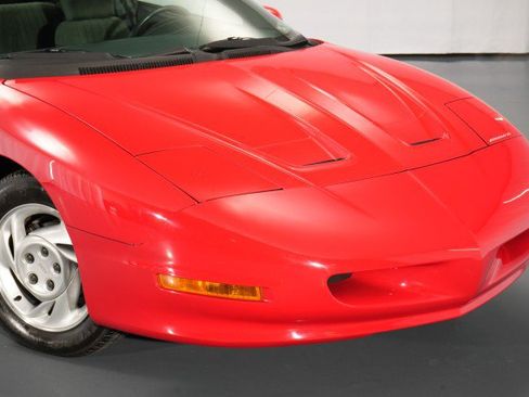 Used 1994 Pontiac Firebird Formula RWD image 15