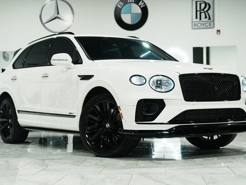 Used 2022 Bentley Bentayga Speed image 1
