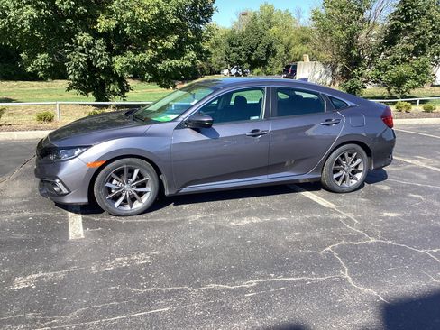 Used 2020 Honda Civic EX image 31