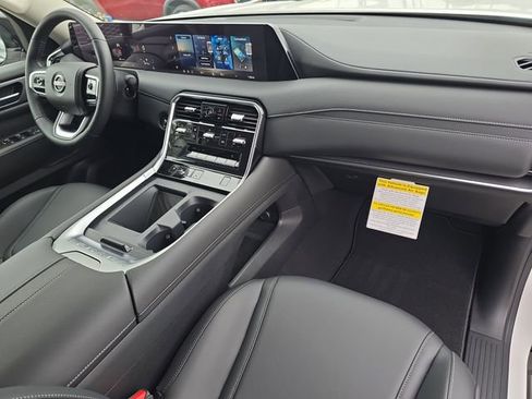 New 2026 Nissan Armada SV image 13