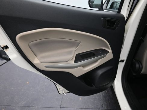 Used 2020 Ford EcoSport S image 23