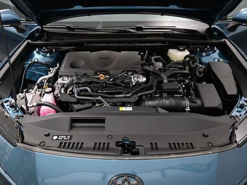 New 2026 Toyota Camry SE image 15