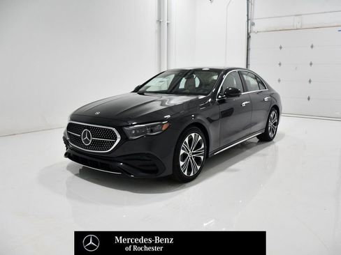 New 2026 Mercedes-Benz E 350 4MATIC Sedan image 1