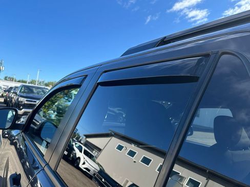 Used 2025 Toyota 4Runner SR5 AWD/4WD image 15
