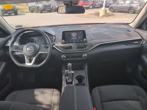 New 2026 Nissan Altima 2.5 SV AWD/4WD image 9