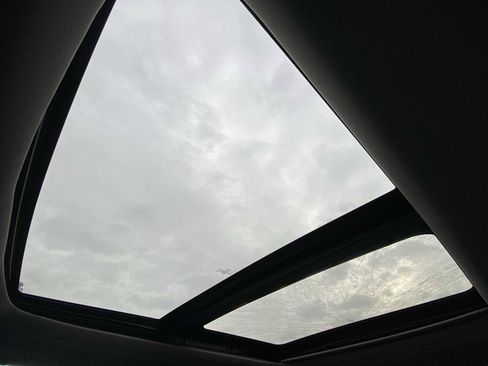 Used 2020 Ford F150 Lariat w/ Equipment Group 502A Luxury image 28