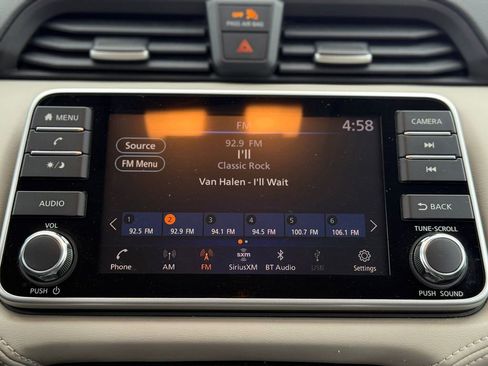 Used 2020 Nissan Versa SV image 30