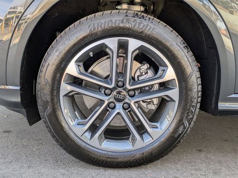 New 2025 Audi Q5 Premium image 13