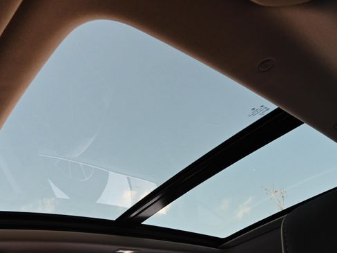 Used 2024 Acura MDX SH-AWD w/ Advance Package image 28