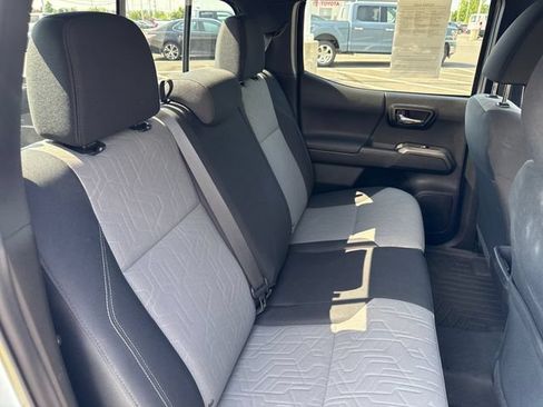 Used 2021 Toyota Tacoma TRD Sport w/ Blackout Package (TMS) AWD/4WD image 14