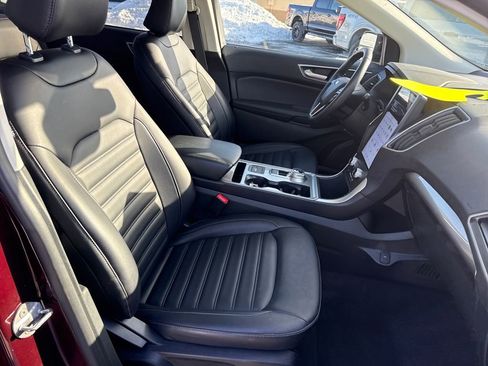 Certified 2024 Ford Edge SEL w/ Convenience Package image 9