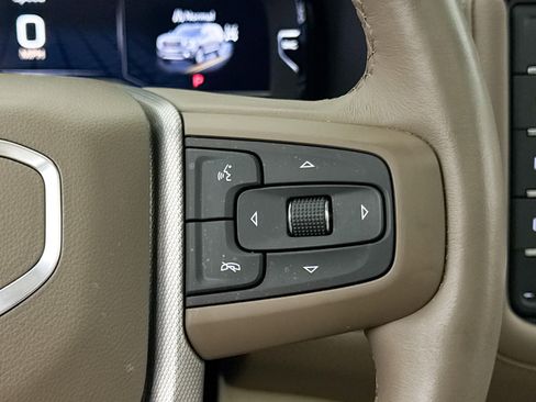 Used 2023 GMC Yukon Denali w/ Denali Reserve Package image 40