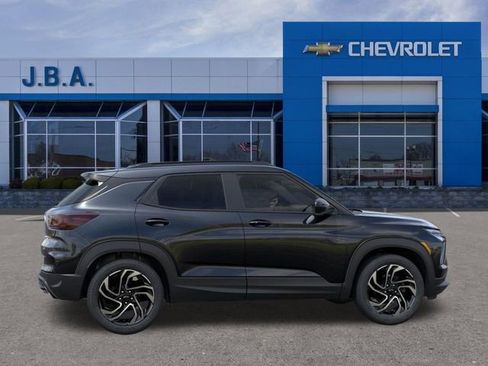 New 2026 Chevrolet TrailBlazer RS w/ Driver Confidence Package image 6