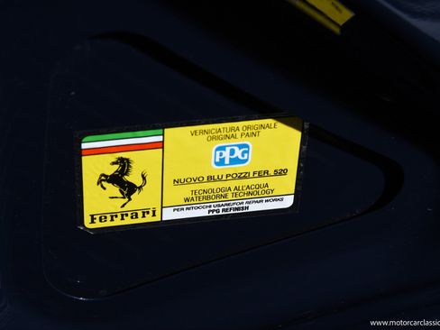 Used 2025 Ferrari Roma Spider RWD image 34