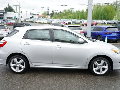 Used 2009 Toyota Matrix S AWD/4WD image 6