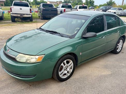 Used 2003 Saturn ION Level 3 w/ Travel Pkg FWD image 1