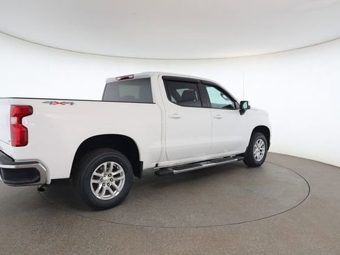Used 2021 Chevrolet Silverado 1500 LT image 20
