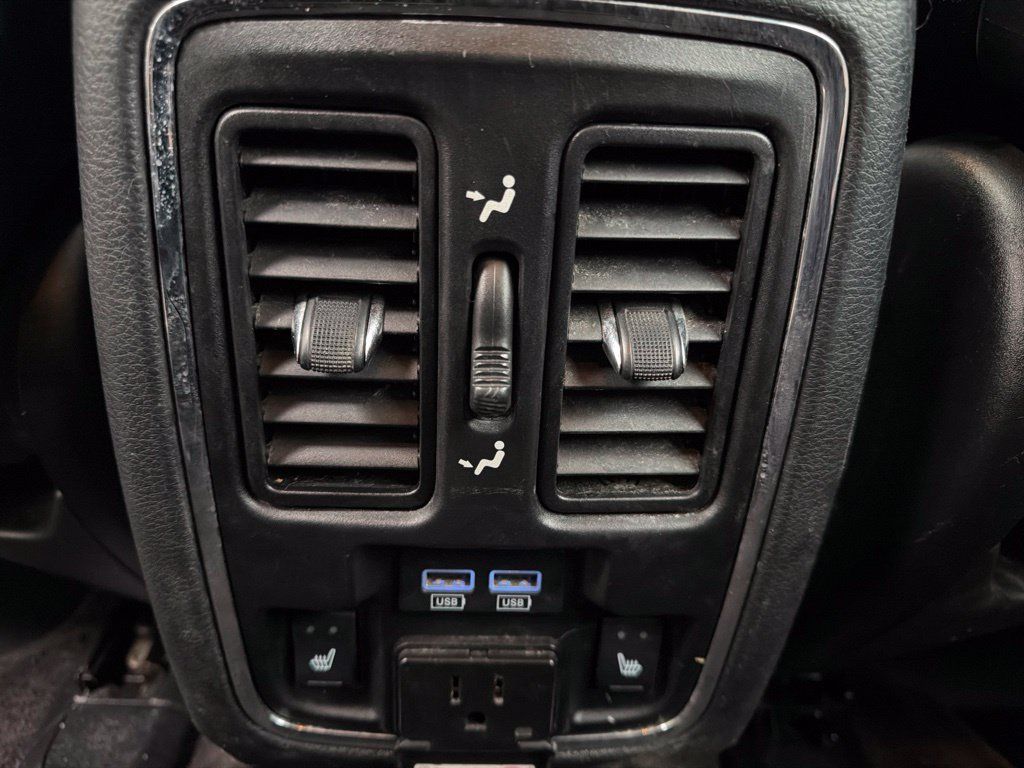 Used 2017 Dodge Durango GT AWD/4WD image 14