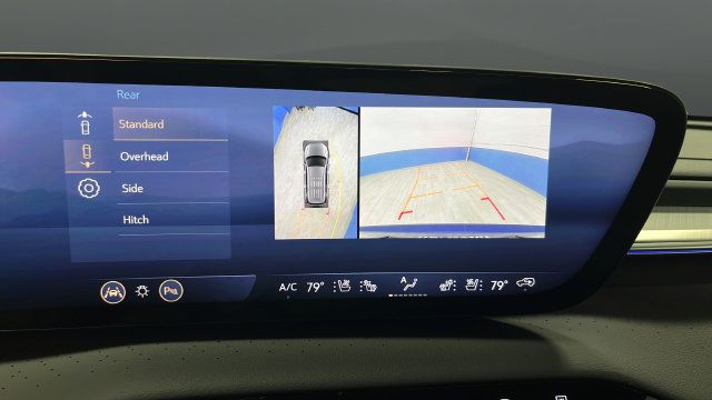 Used 2026 Buick Enclave Avenir AWD/4WD image 14
