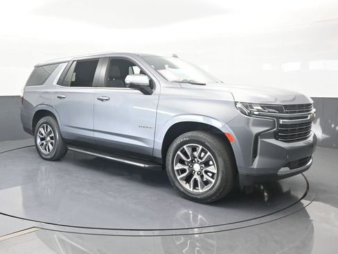 Used 2022 Chevrolet Tahoe LT w/ LT Signature Plus Package image 8
