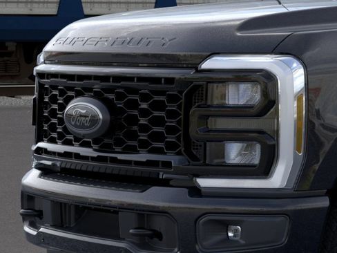 New 2026 Ford F250 Lariat image 17