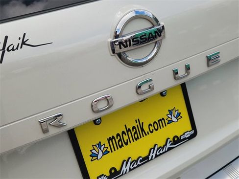 Used 2021 Nissan Rogue SL image 31