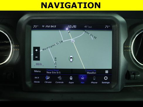 Used 2023 Jeep Gladiator Overland image 5