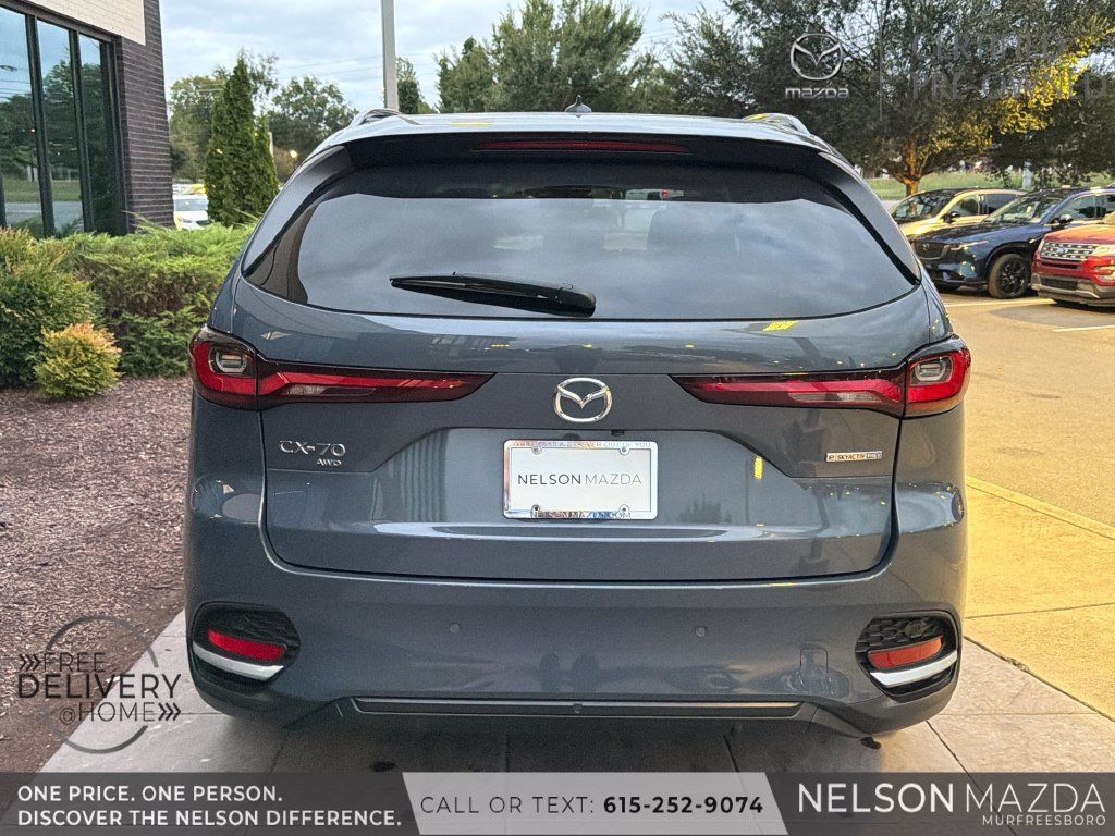 Certified 2025 MAZDA CX-70 Plug-In Hybrid w/ Premium Plus AWD/4WD image 5