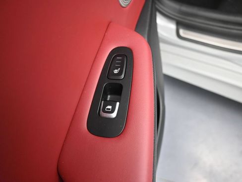 Used 2019 Kia Stinger GT2 AWD/4WD image 17