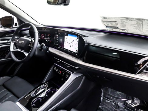 New 2025 Audi Q5 Premium Plus image 5