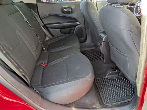 Used 2020 Jeep Compass Sport image 34