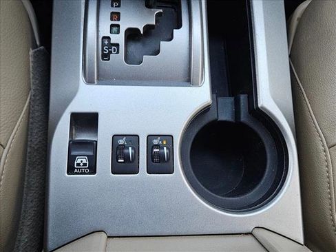 Used 2011 Toyota 4Runner SR5 image 12