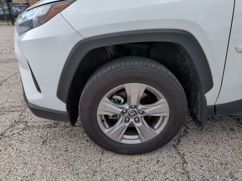 Used 2025 Toyota RAV4 XLE w/ Convenience Package AWD/4WD image 9