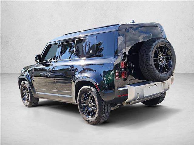Used 2024 Land Rover Defender 110 S AWD/4WD image 8