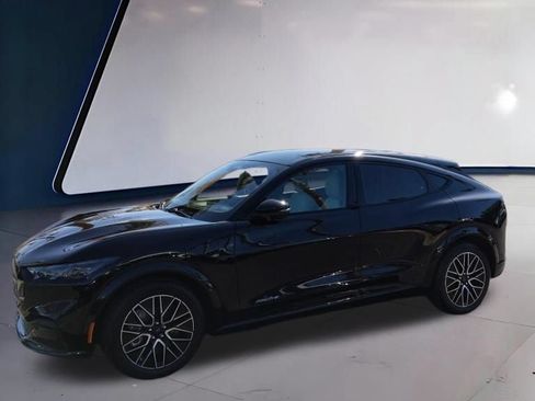 Used 2024 Ford Mustang Mach-E Premium RWD image 5