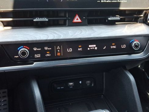 Certified 2023 Kia Sportage X-Line w/ X-Line Premium Package AWD/4WD image 16