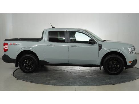 Certified 2024 Ford Maverick Lariat w/ FX4 Off-Road Package image 3