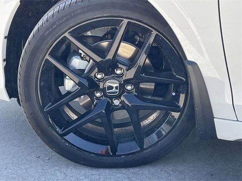 New 2025 Honda Civic Sport image 9
