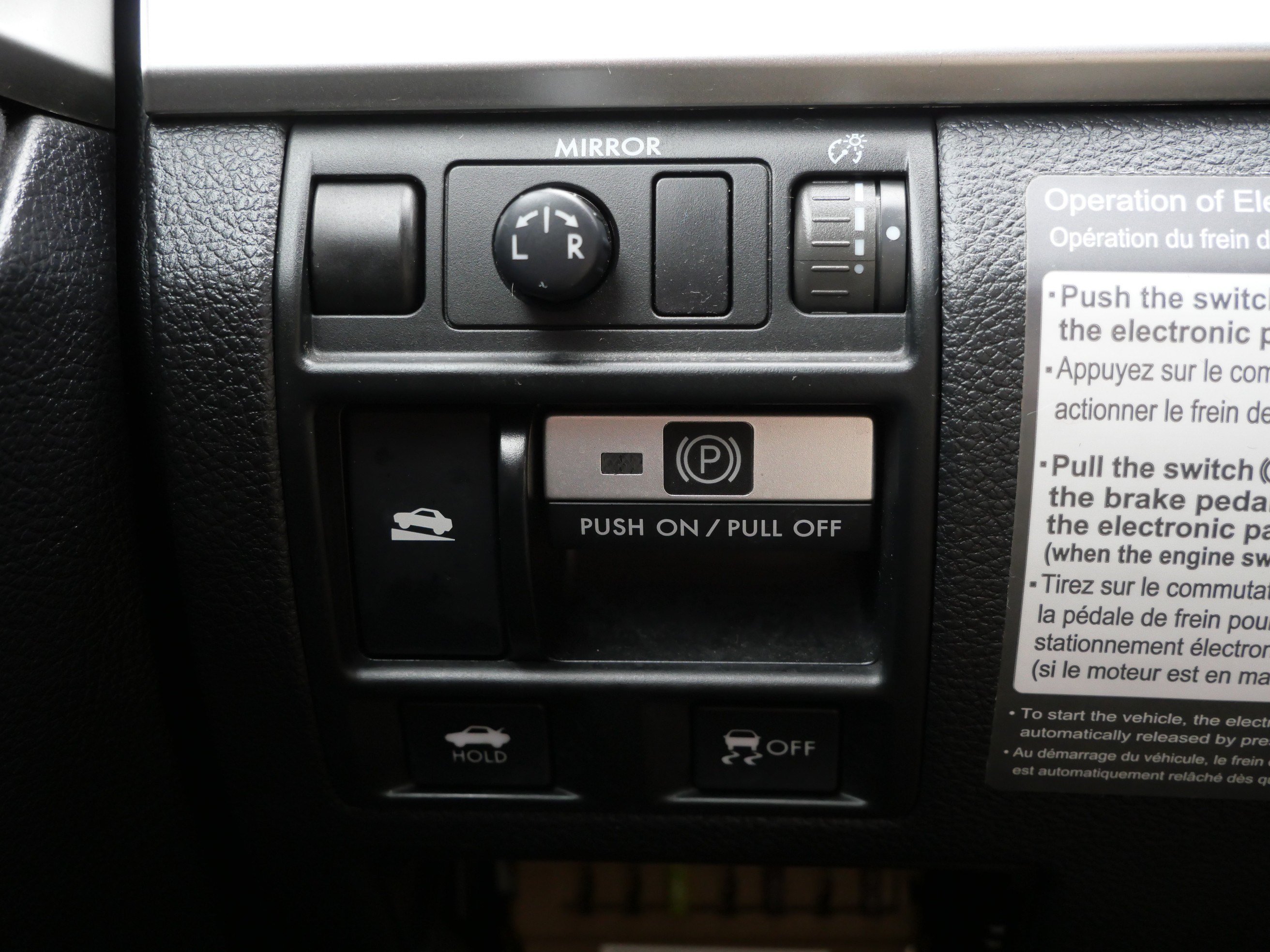 Used 2011 Subaru Legacy 2.5i AWD/4WD image 25