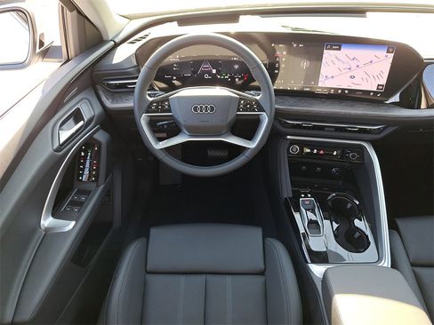 New 2025 Audi Q5 2.0T Premium Plus image 23