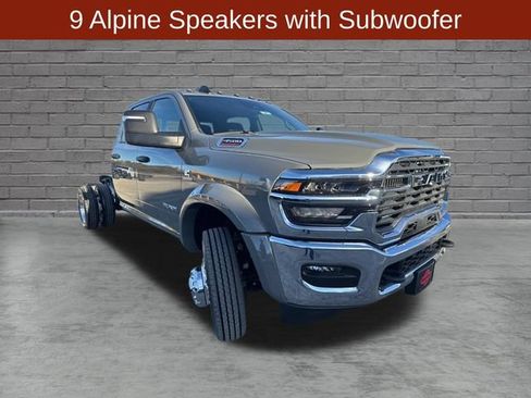 New 2026 RAM 4500 4x4 Crew Cab DRW image 6