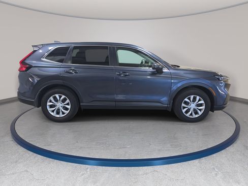 Used 2025 Honda CR-V LX image 5