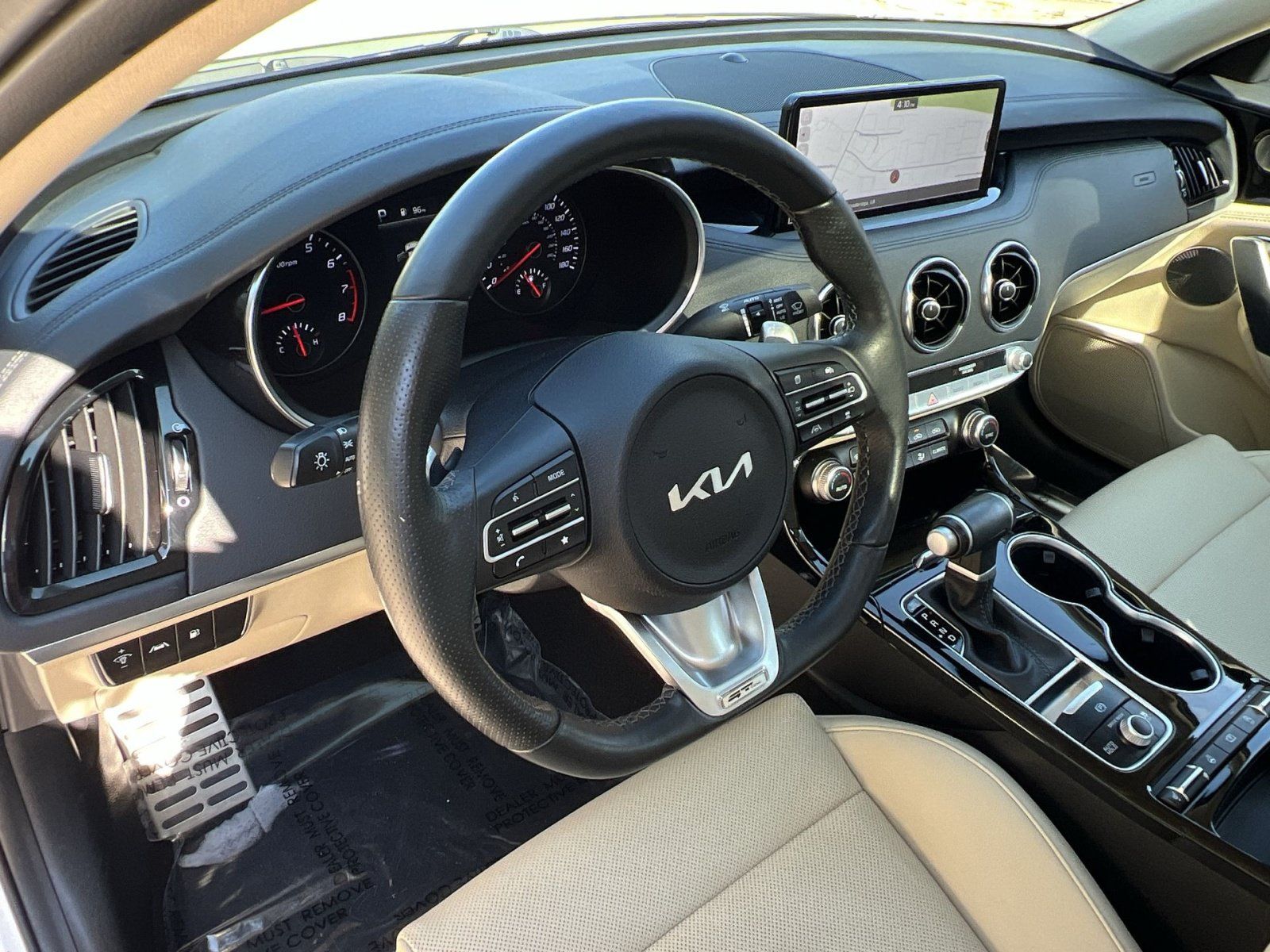 Used 2023 Kia Stinger GT-Line w/ Sun & Sound Package AWD/4WD image 33
